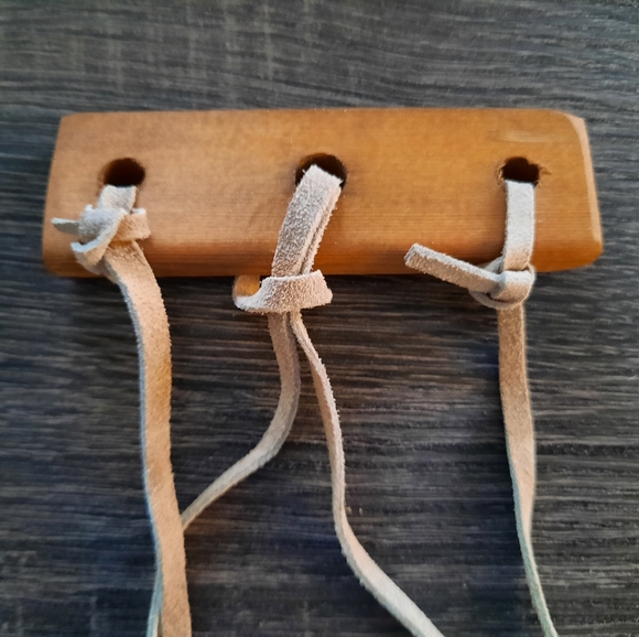 Vintage RARE Native American Indian Game Indigenous Puzzle Game - Picture 7 of 9